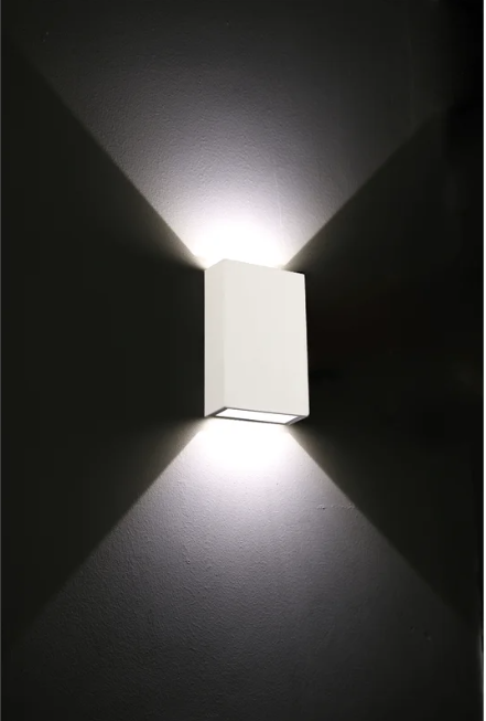 arandela mince branca ligada